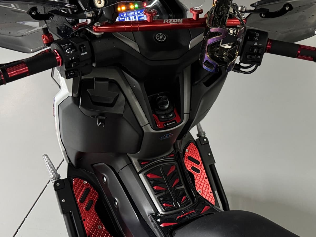 야마하 NMAX 125 4