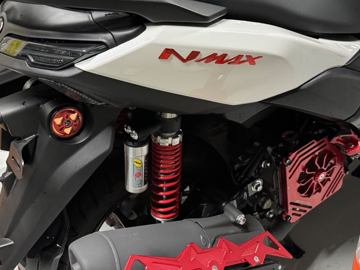 야마하 NMAX 125 9
