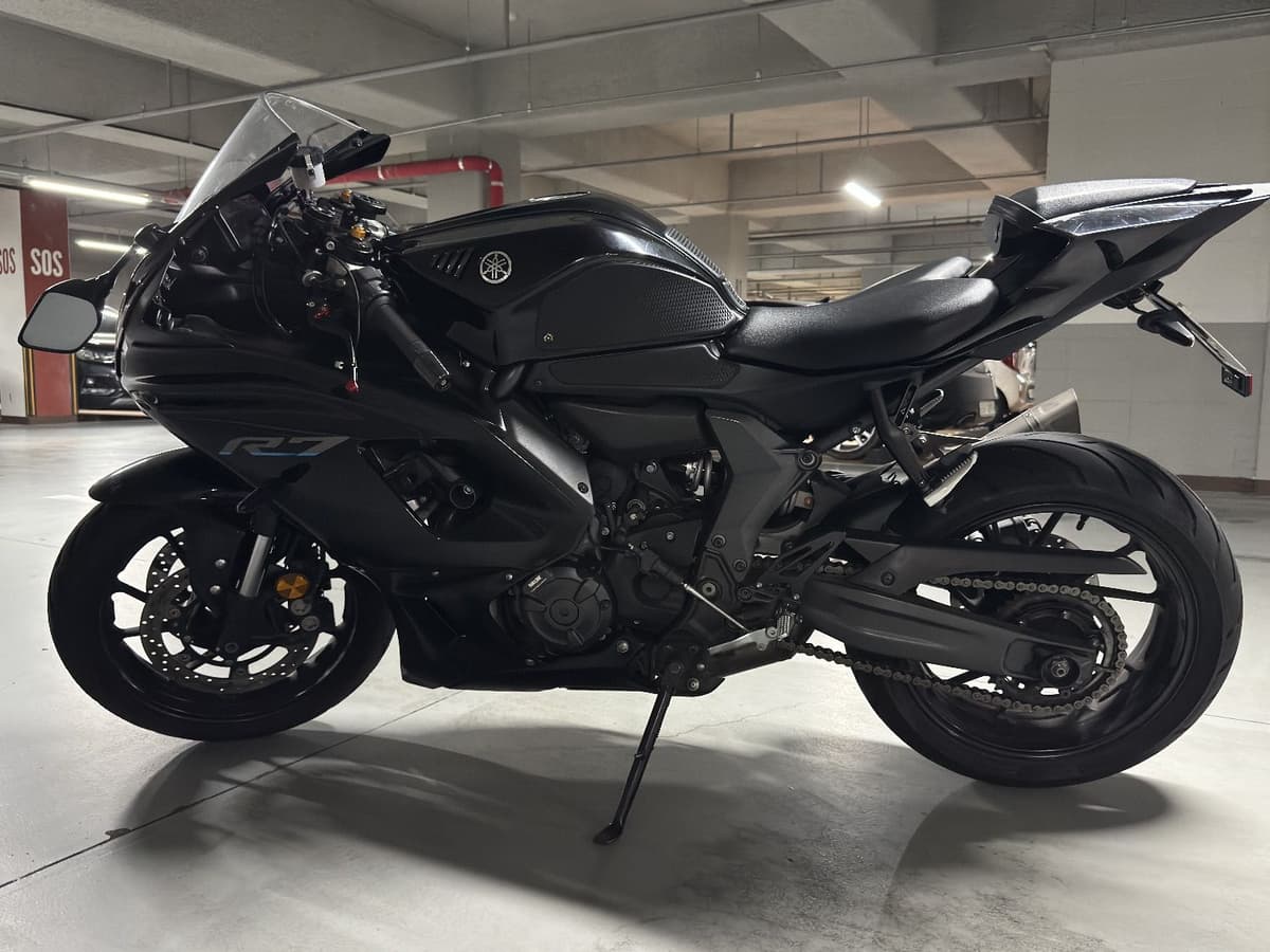 야마하 YZF R7 1