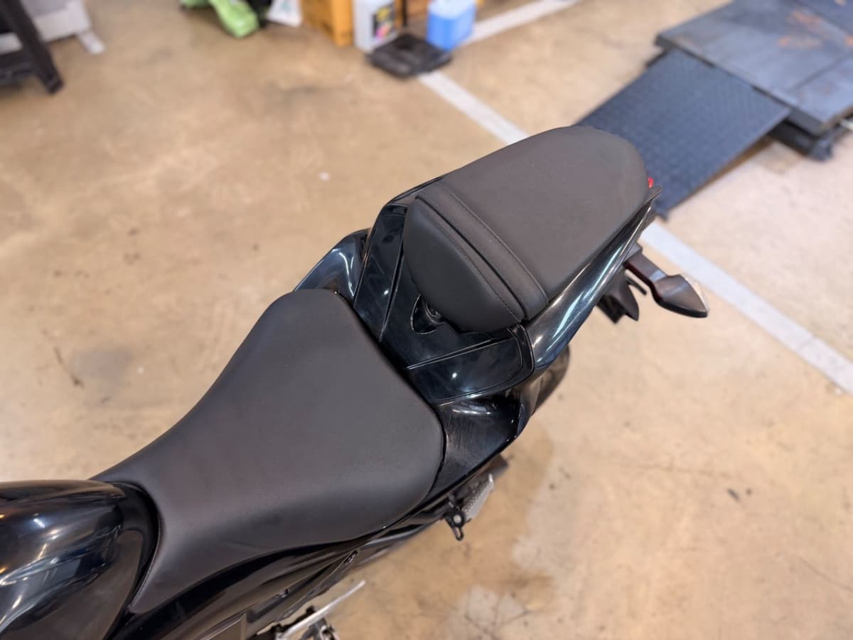스즈키 GSX S 125 10