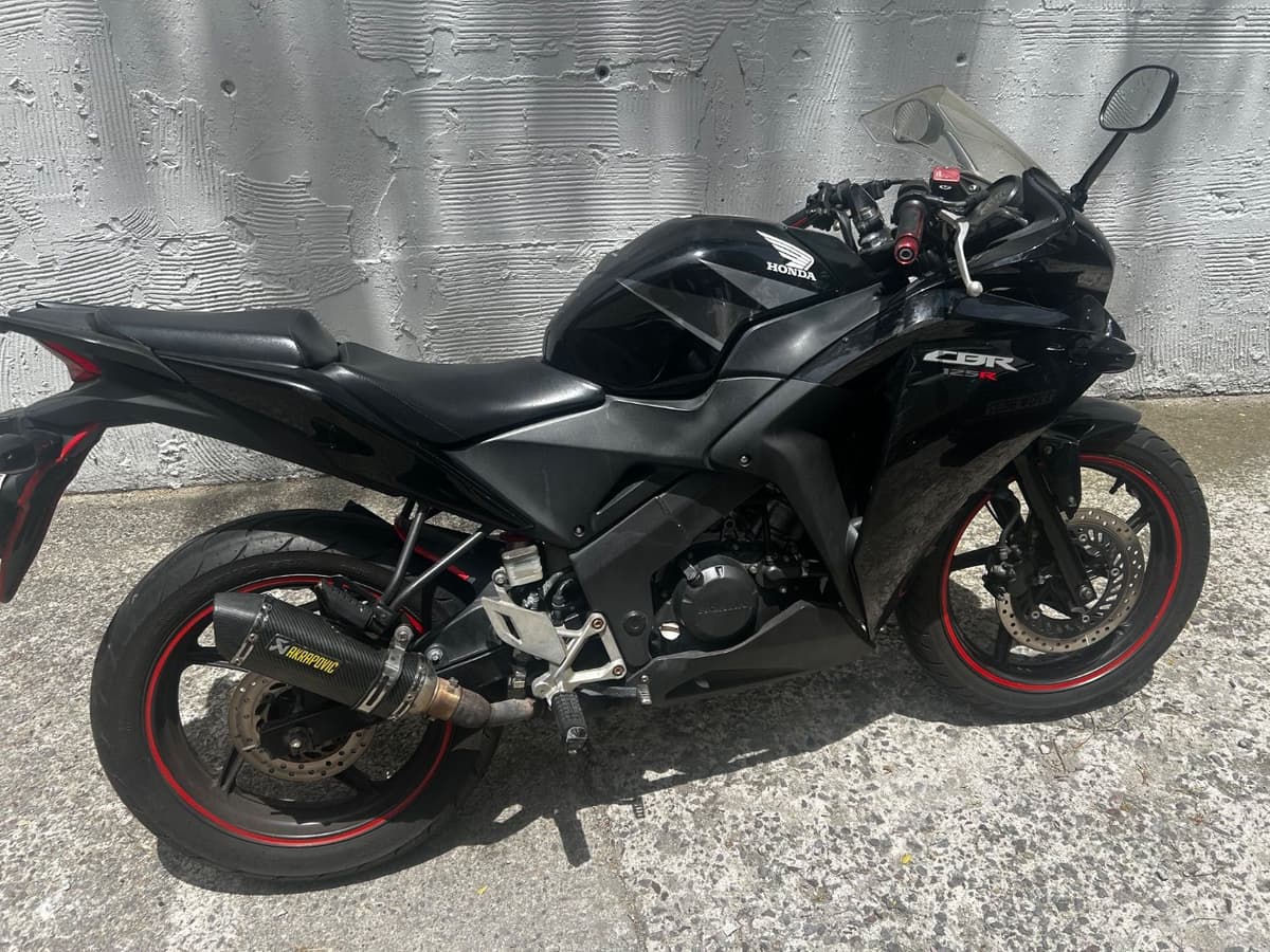 혼다 CBR 125 R 3