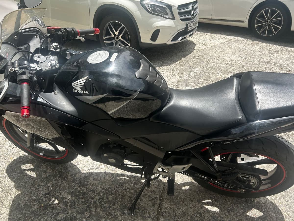 혼다 CBR 125 R 2
