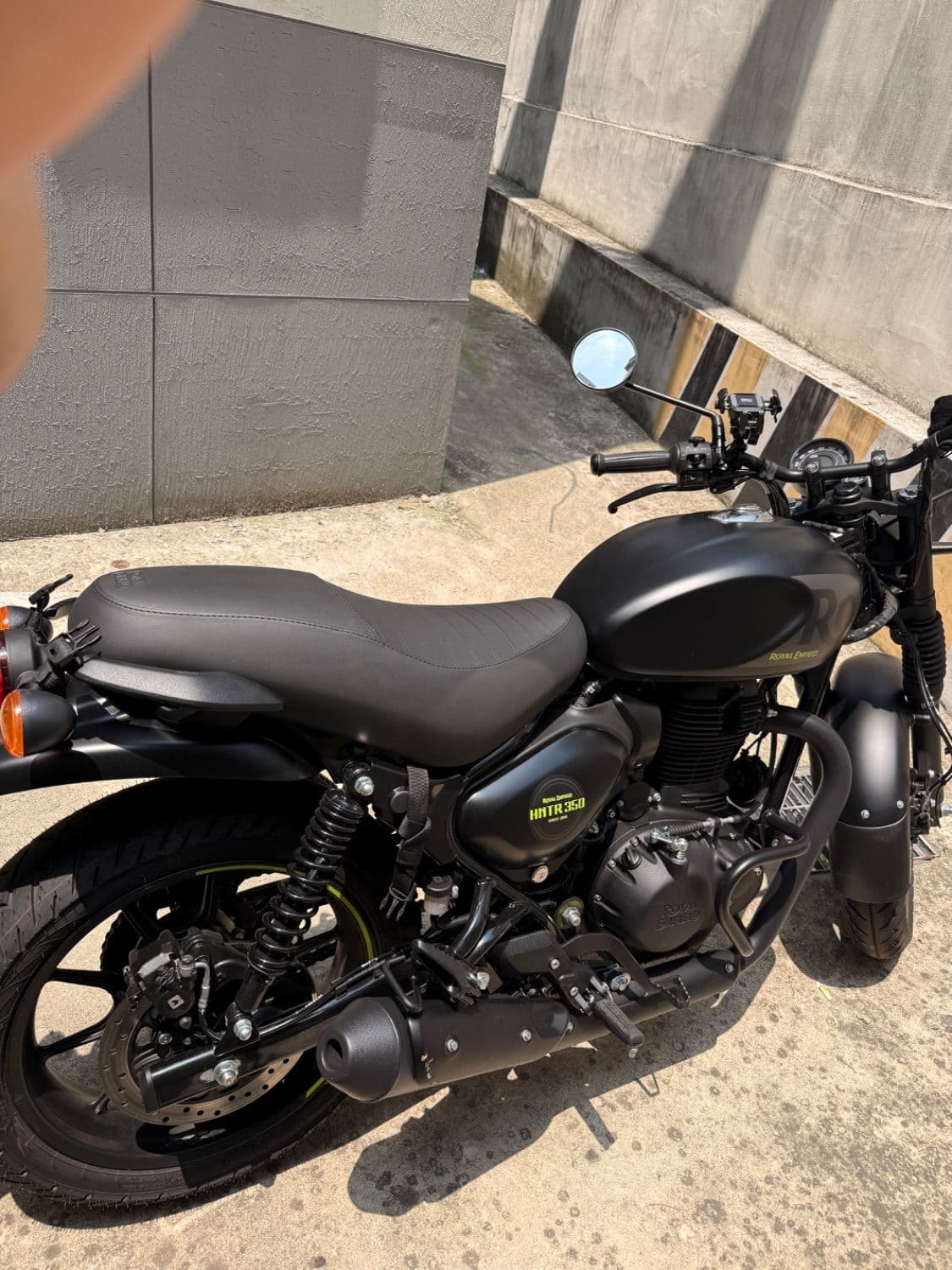 로얄엔필드 헌터 350 2
