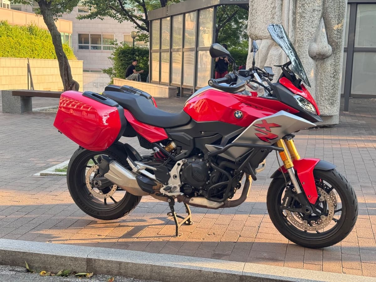 BMW F 900 XR 5