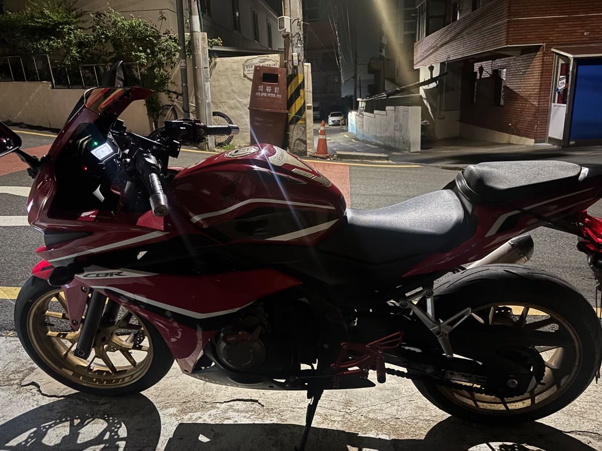 혼다 CBR 500 R 4