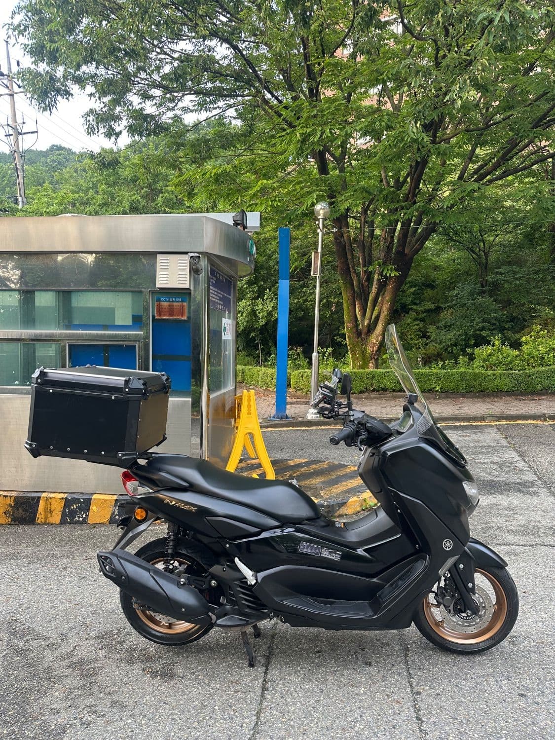 야마하 NMAX 125 4