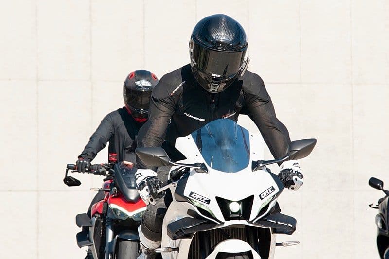 야마하 YZF R7 1
