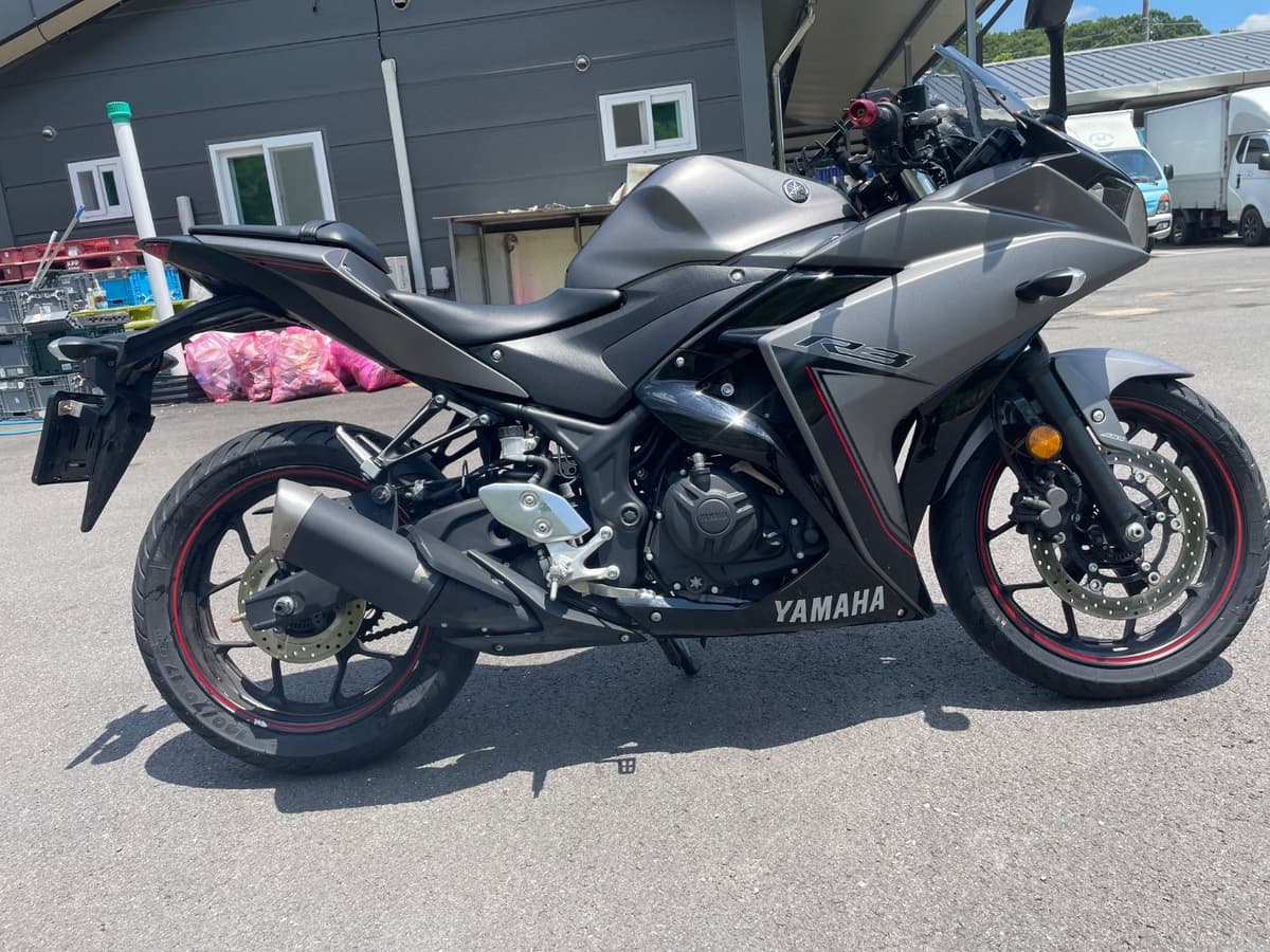 야마하 YZF R3 3