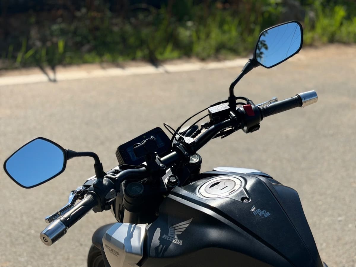혼다 CB 125 R 10