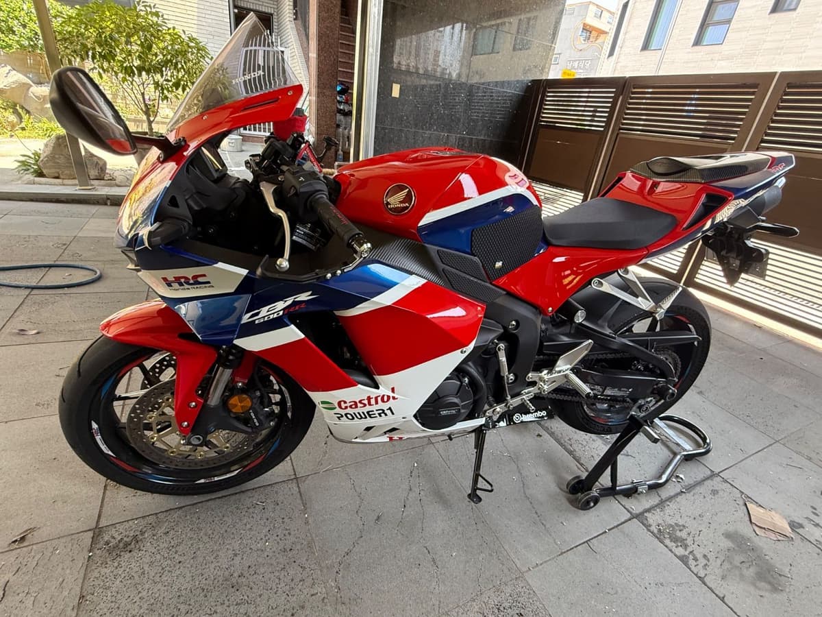 혼다 CBR 600 RR 1