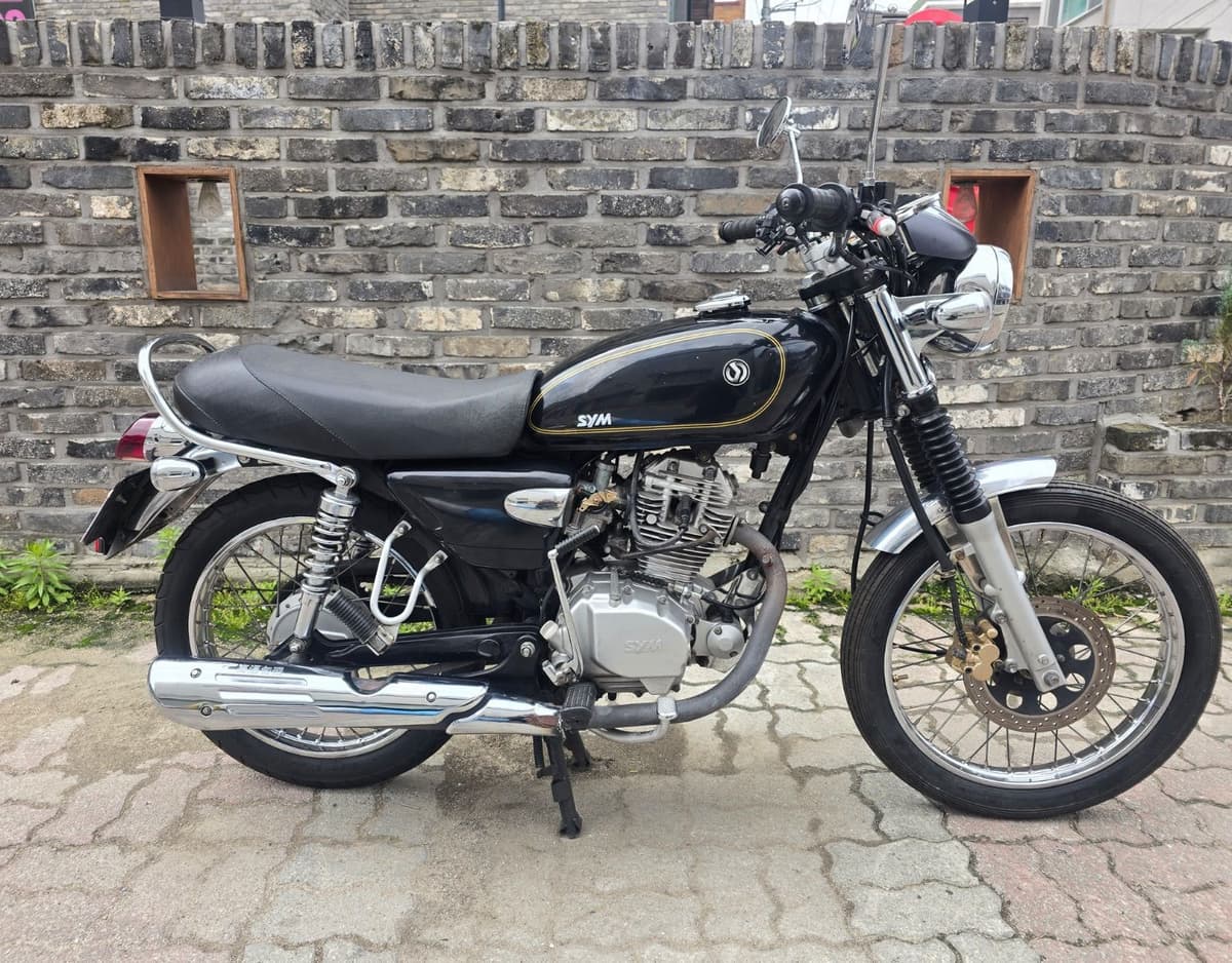 SYM 울프 125 레전드 2