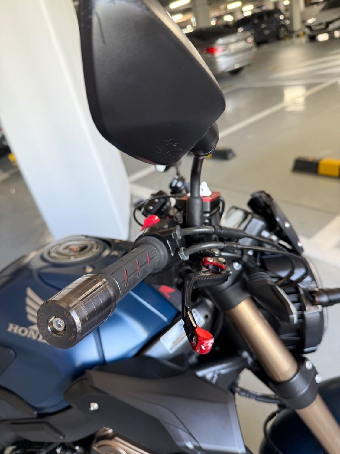 혼다 CB 650 R 2