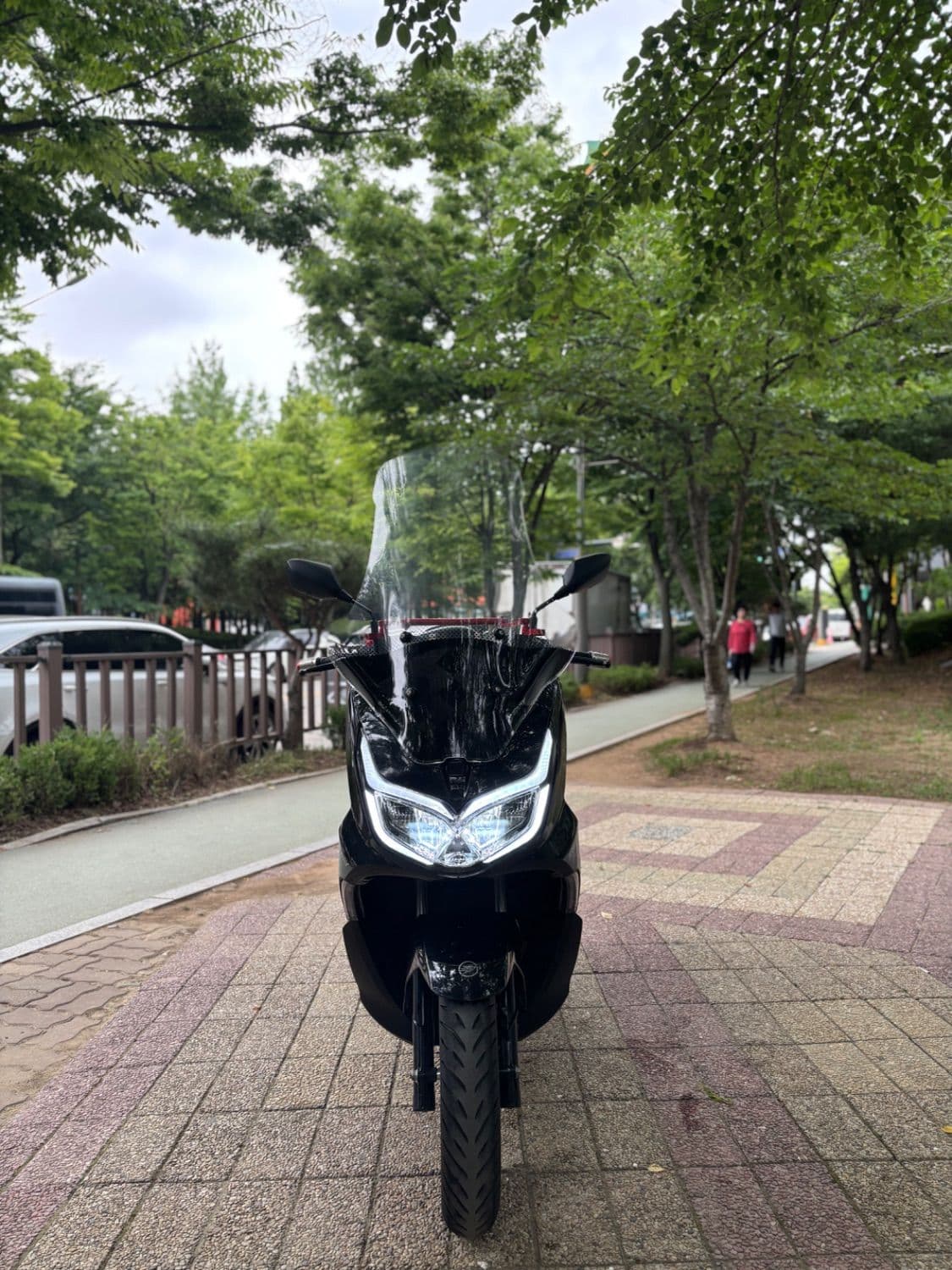 키웨이 VIESTE 125 LX 1