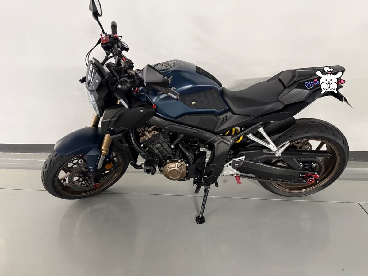 혼다 CB 650 R 1