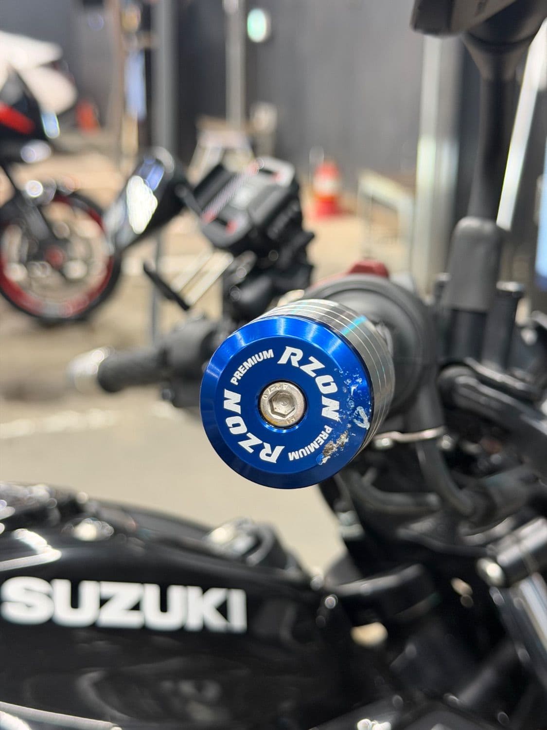 스즈키 GSX S 125 5