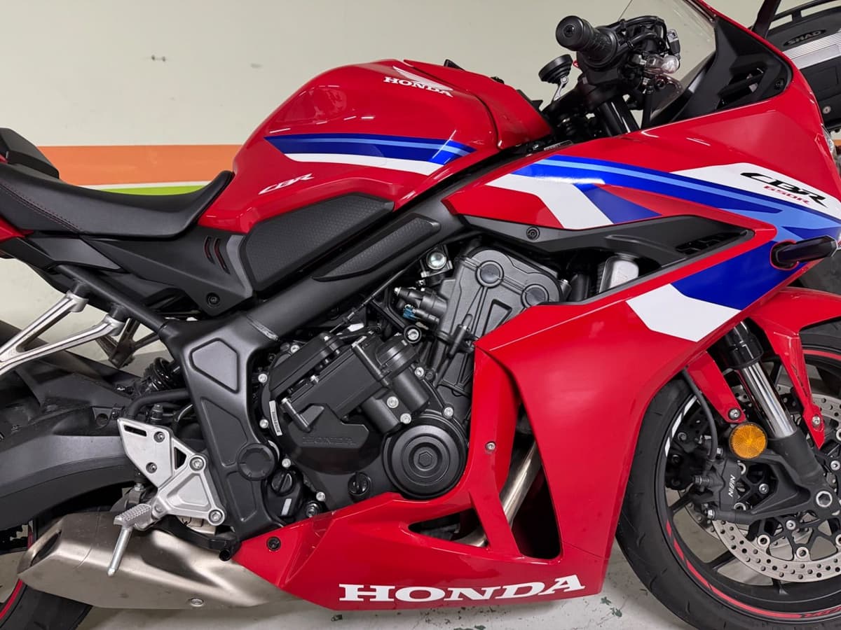 혼다 CBR 650 R E-CLUTCH 6