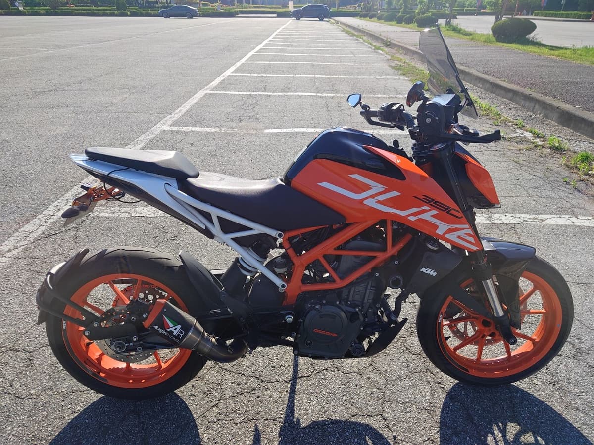 KTM 390 듀크 4