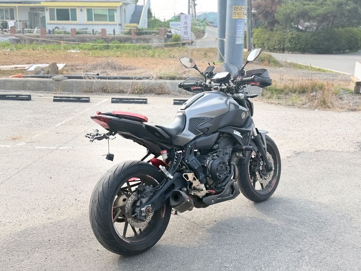 야마하 MT 07 3