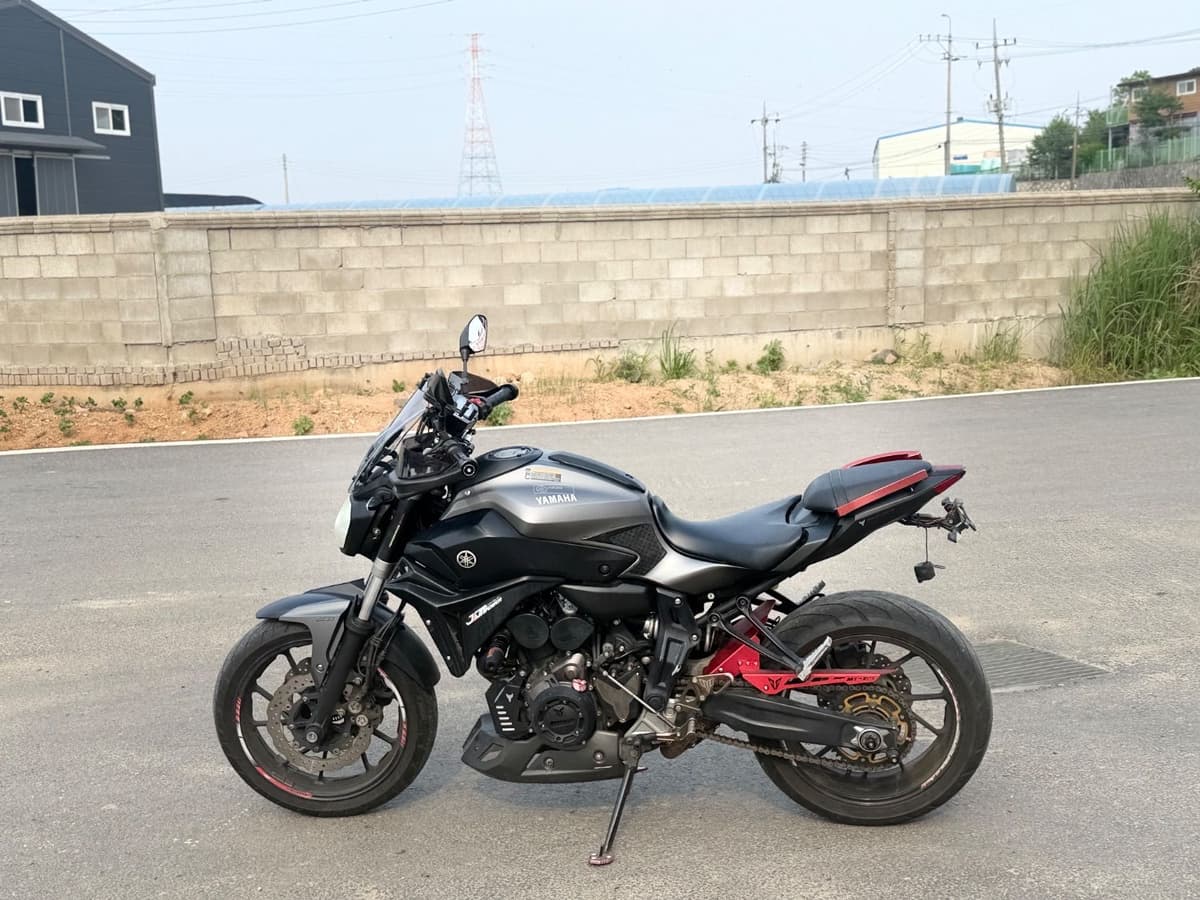 야마하 MT 07 6