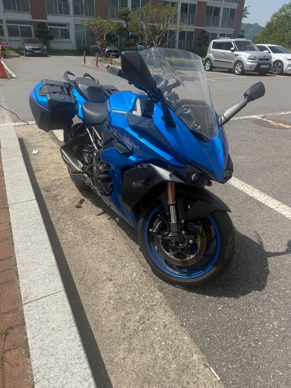 스즈키 GSX S 1000 GT 12