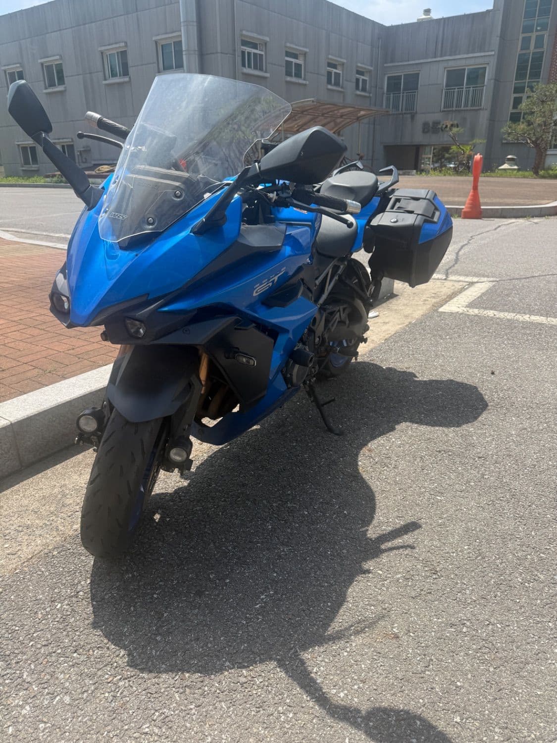 스즈키 GSX S 1000 GT 4