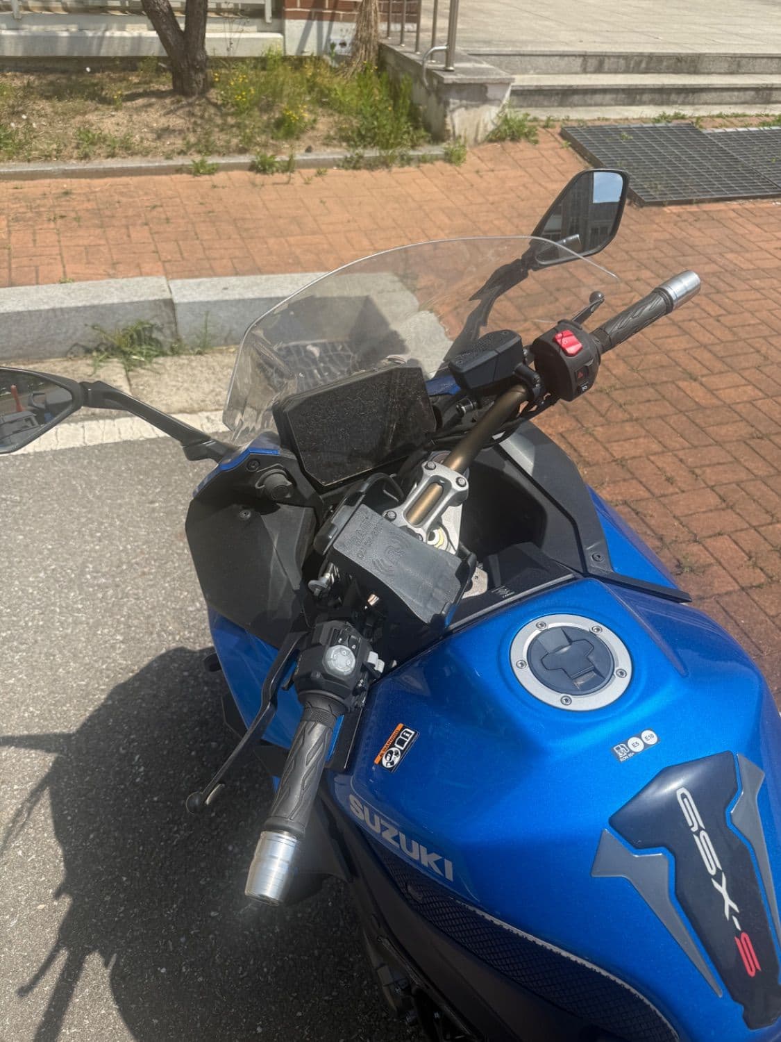 스즈키 GSX S 1000 GT 3