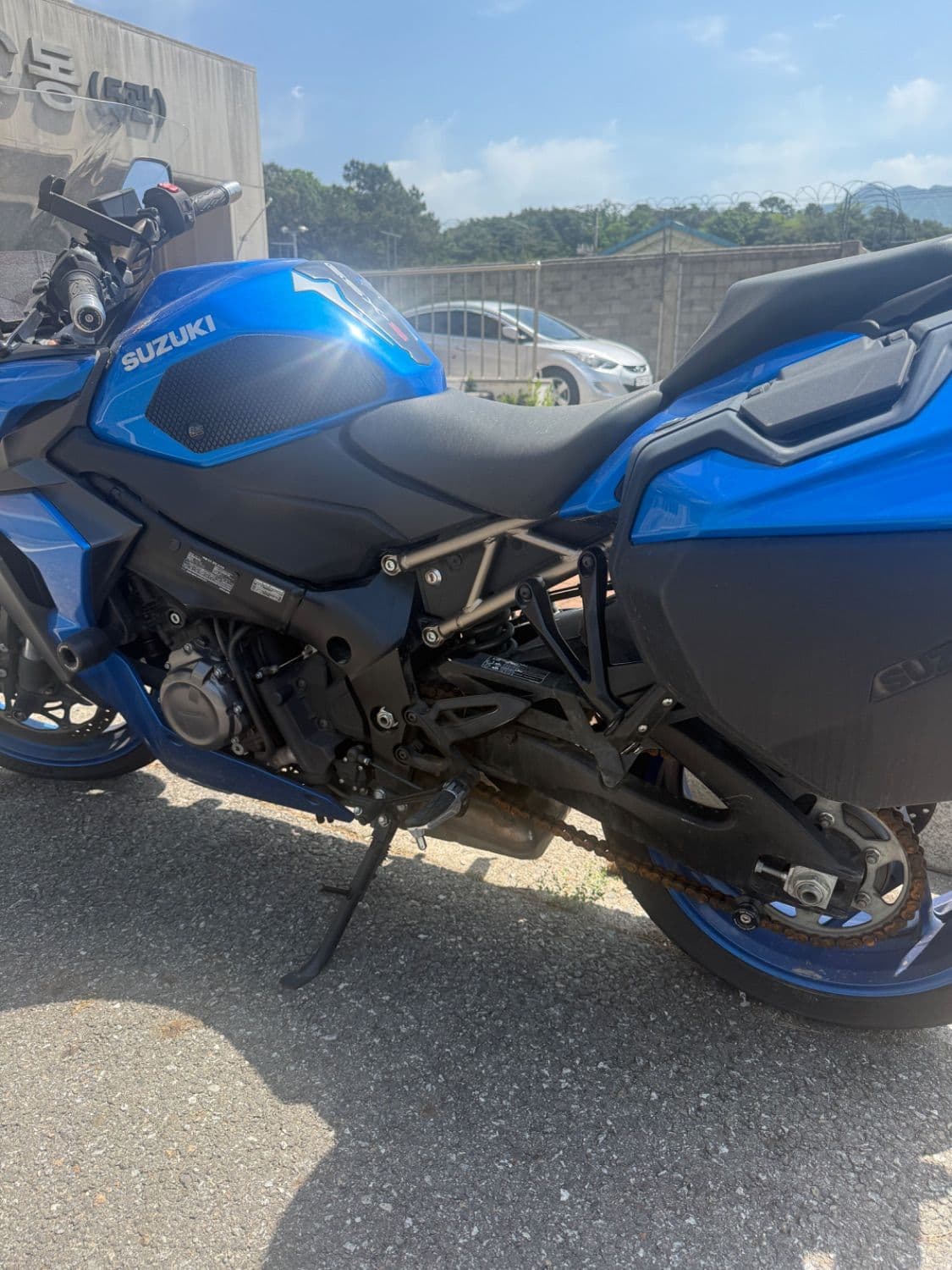 스즈키 GSX S 1000 GT 2