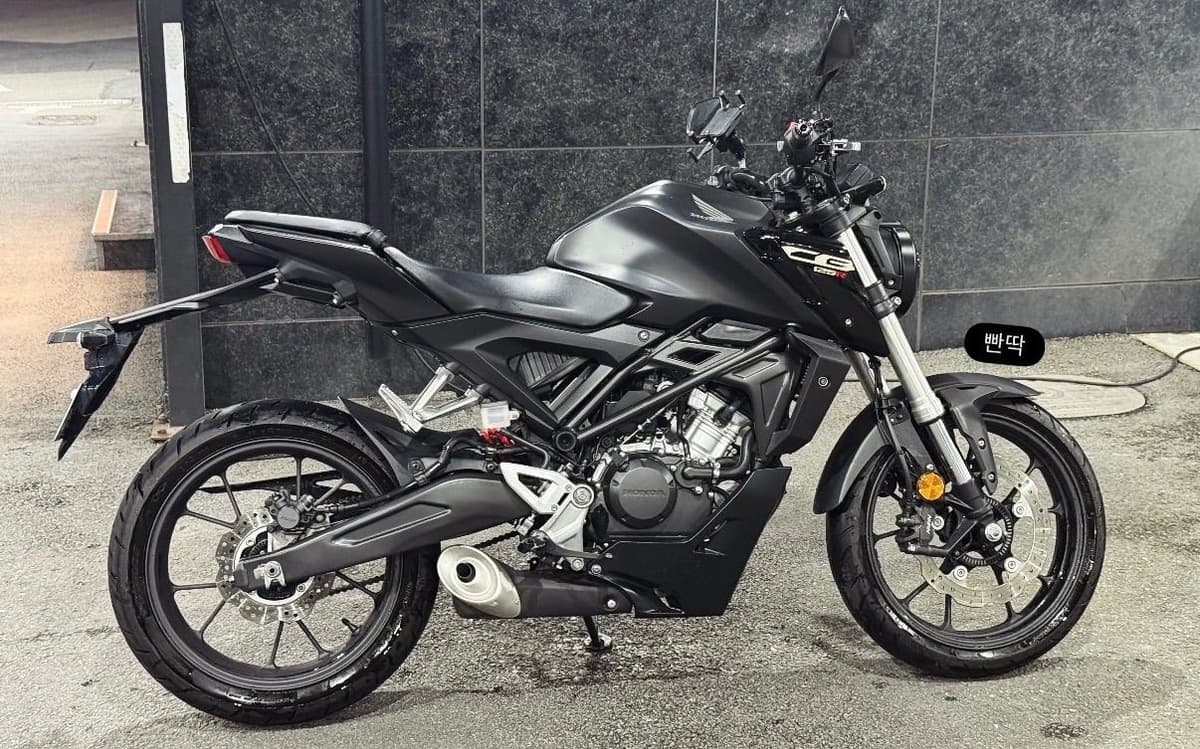 혼다 CB 125 R 1