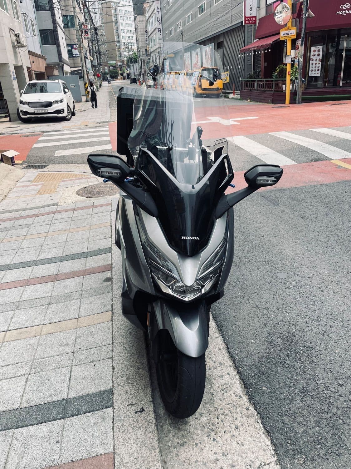 혼다 포르자 300 2