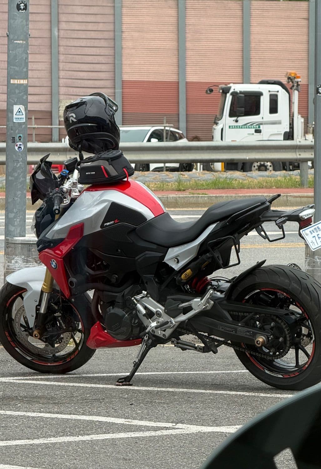 BMW F 900 R 6