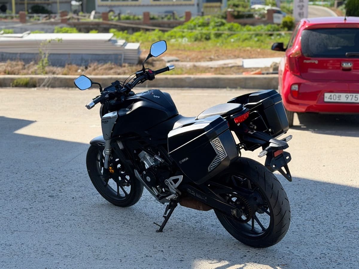 혼다 CB 125 R 5