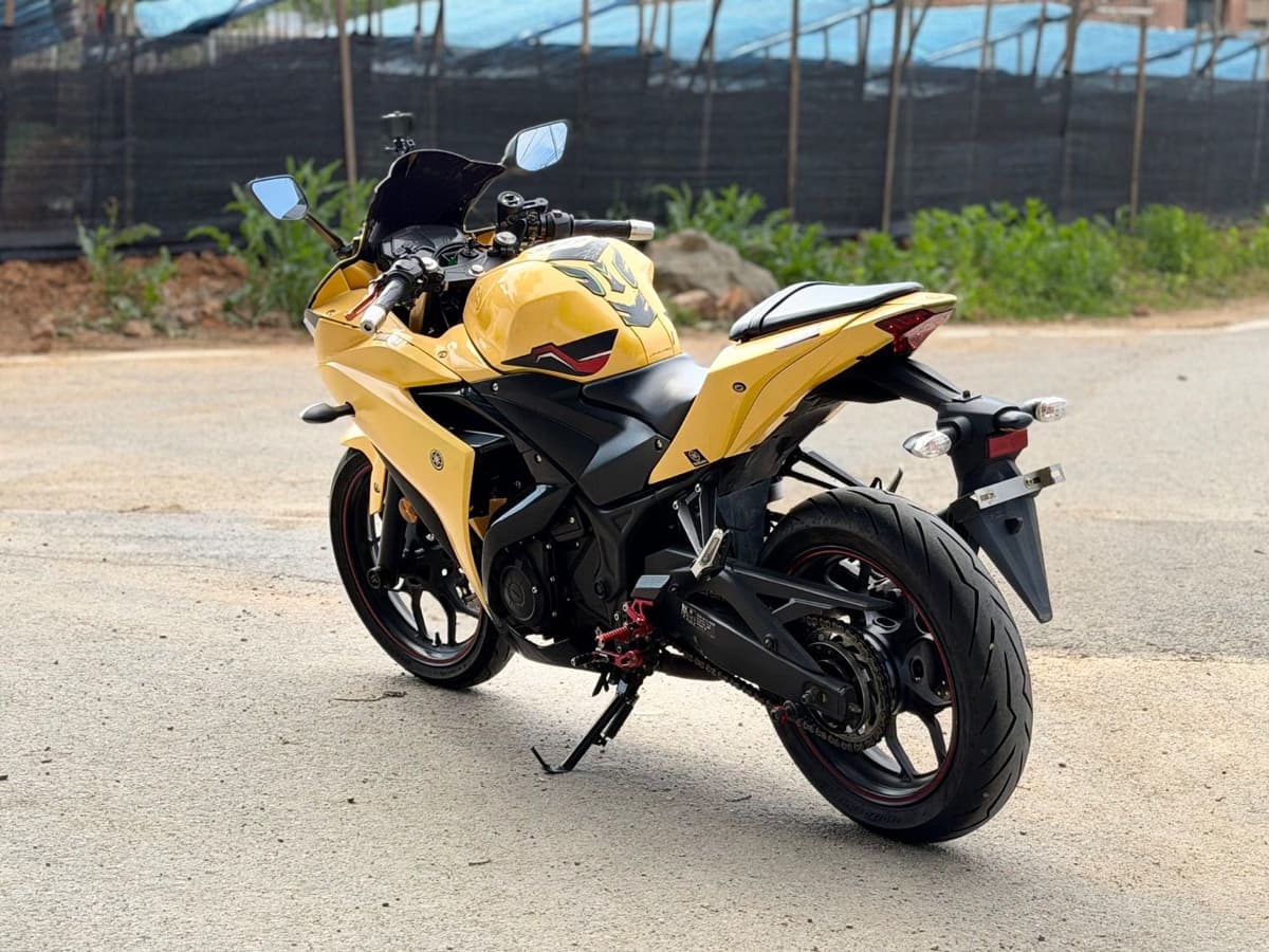 야마하 YZF R3 8