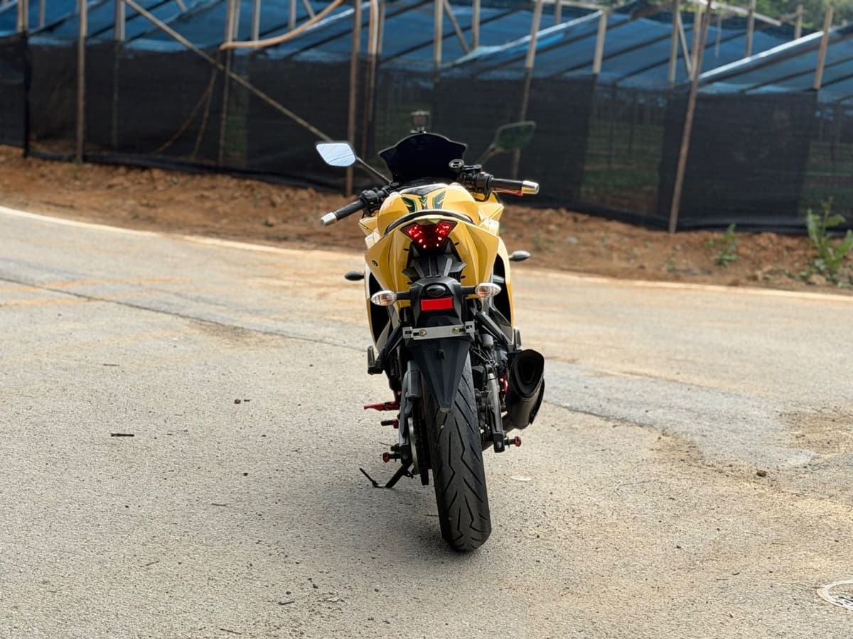 야마하 YZF R3 7
