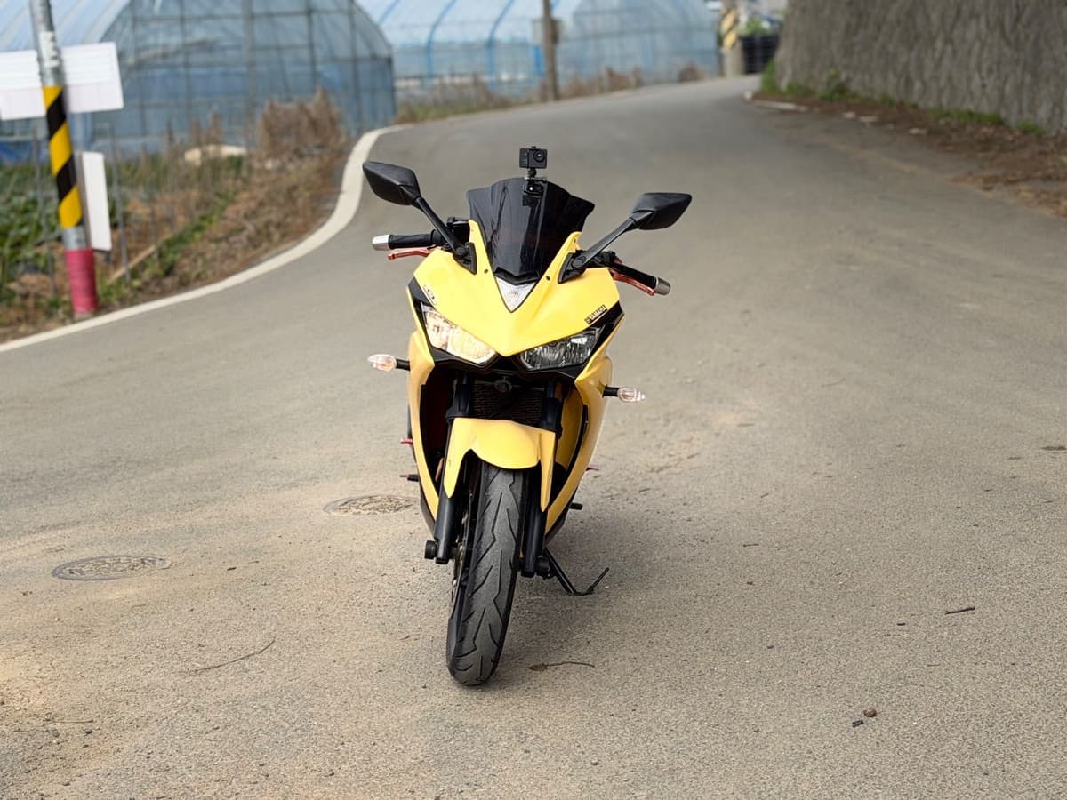야마하 YZF R3 2