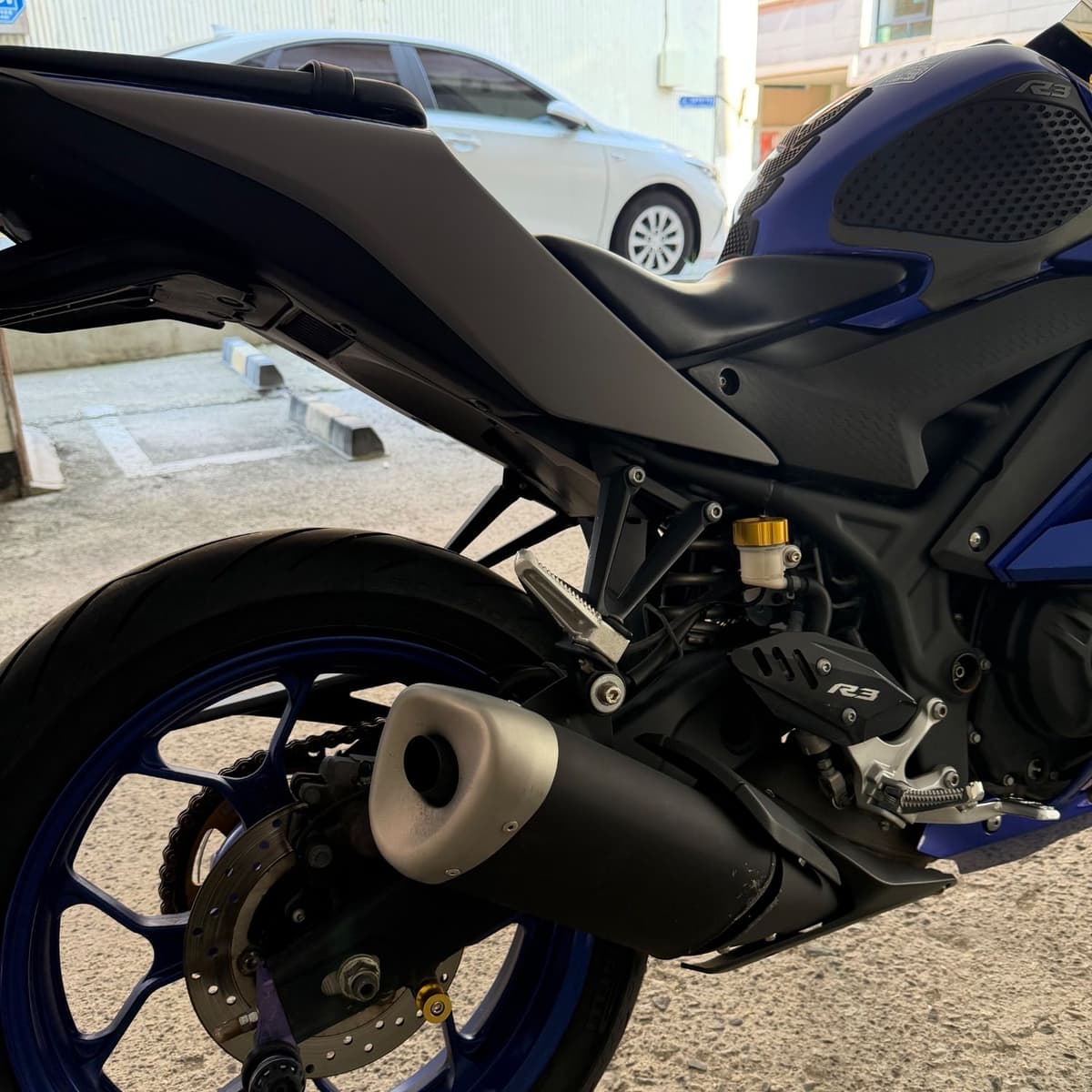 야마하 YZF R3 11