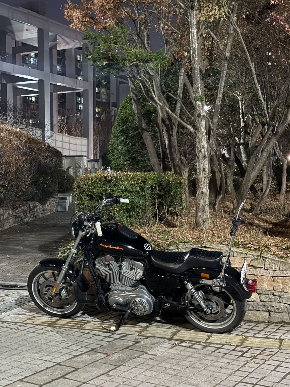 할리데이비슨 883 슈퍼로우 8