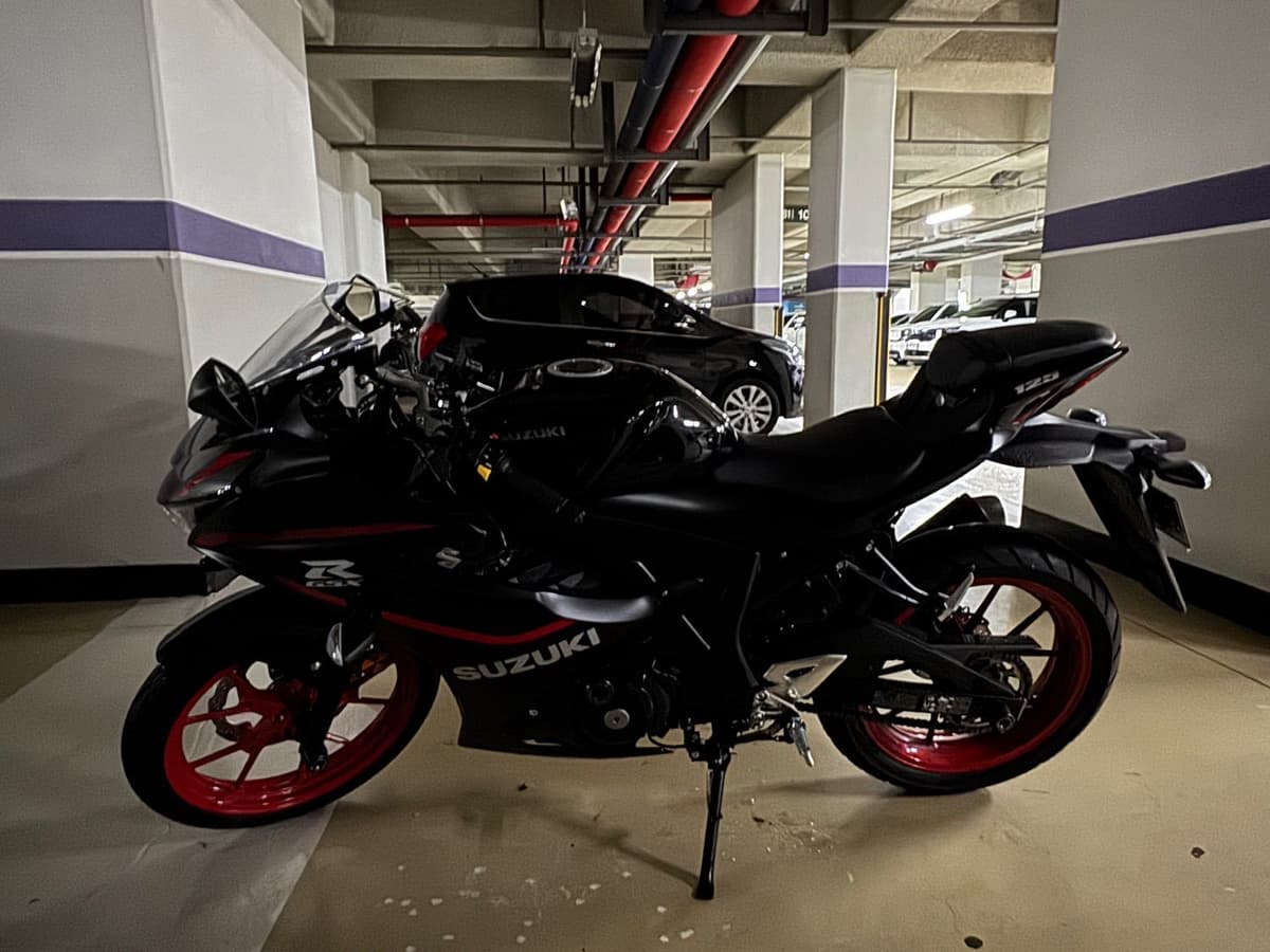 스즈키 GSX R 125 ABS 2