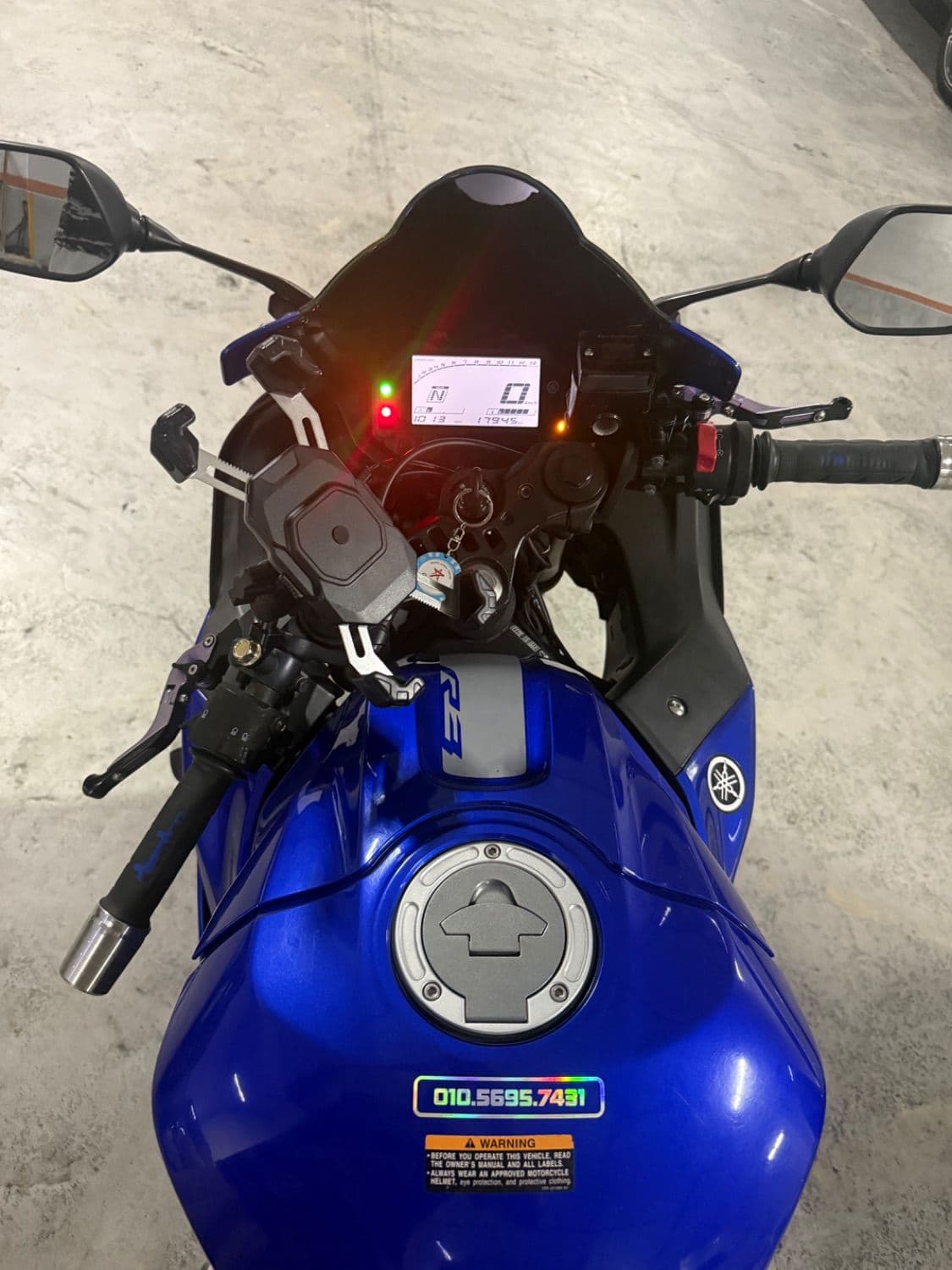 야마하 YZF R3 more