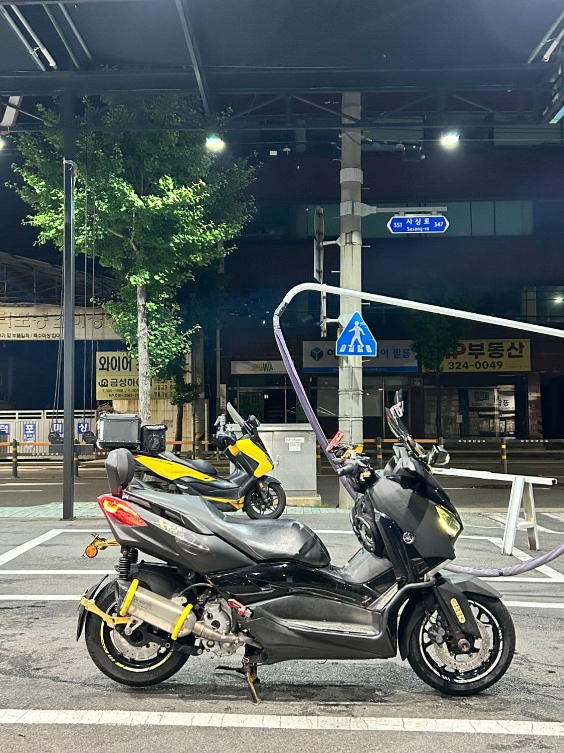 야마하 XMAX 300 ABS 6