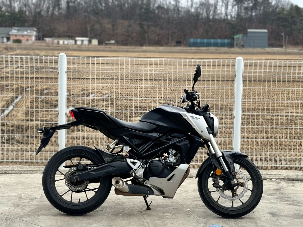 혼다 CB 125 R 5