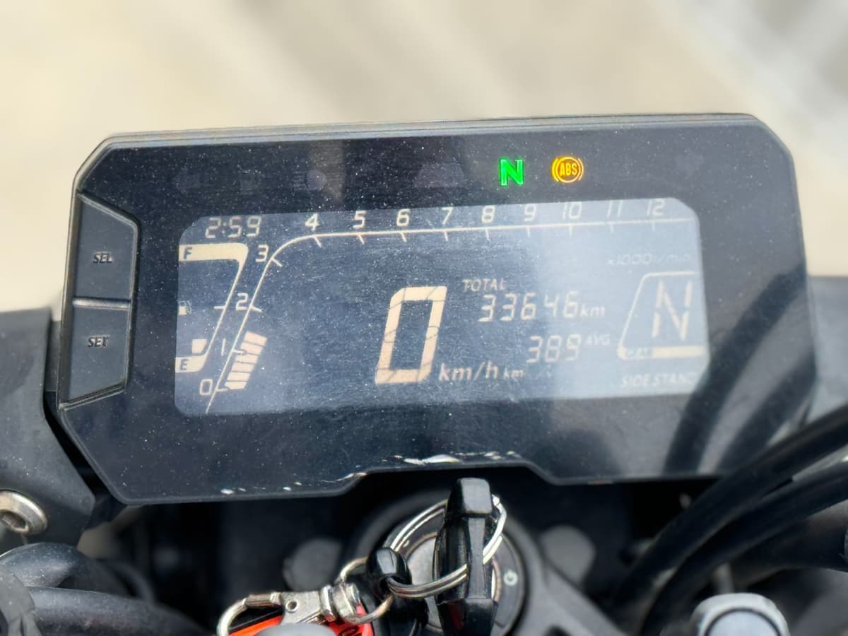 혼다 CB 125 R 9