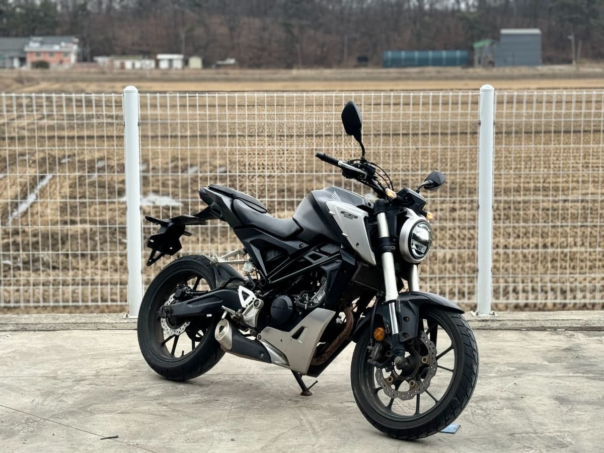 혼다 CB 125 R 1