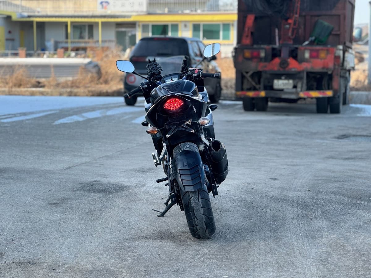 혼다 CBR 500 R 8