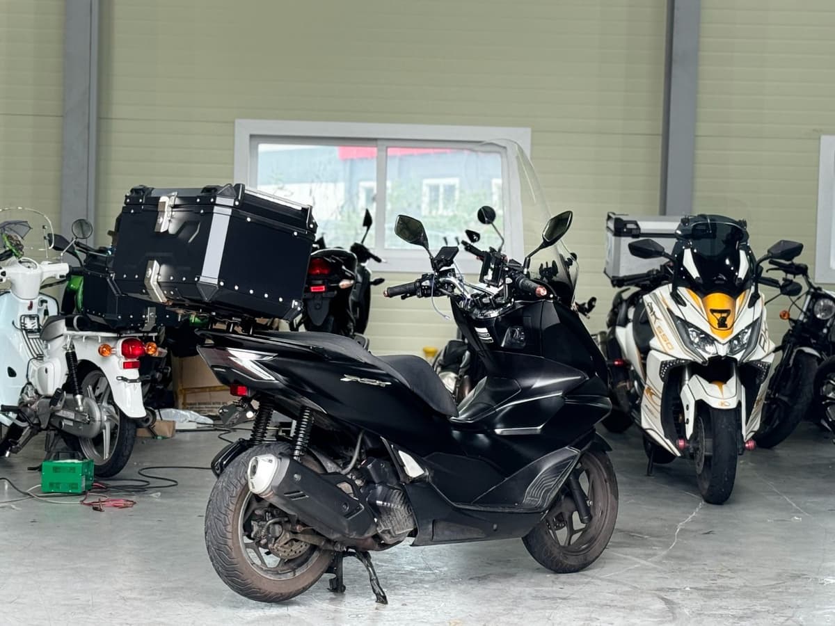 혼다 PCX 125 6