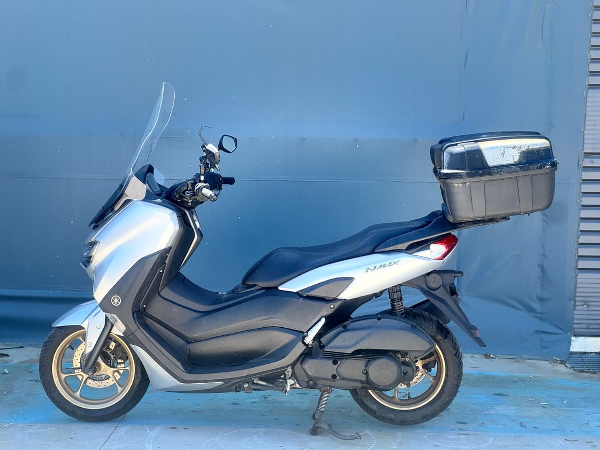 야마하 NMAX 125 4