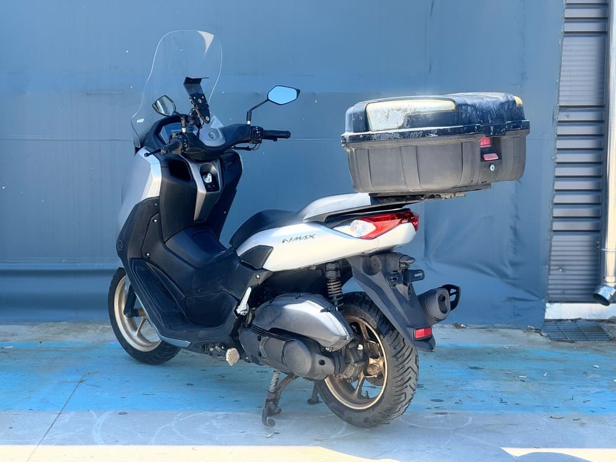 야마하 NMAX 125 5