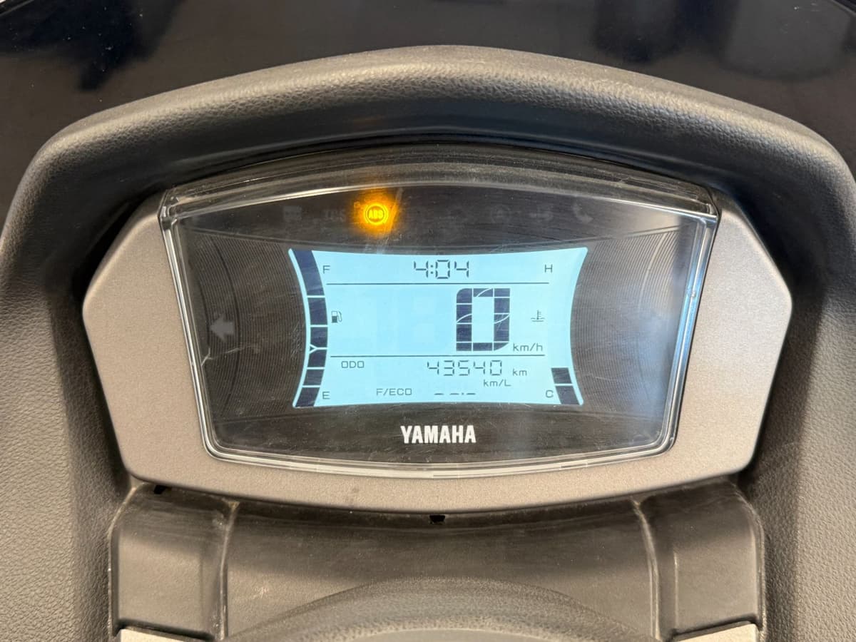 야마하 NMAX 125 8