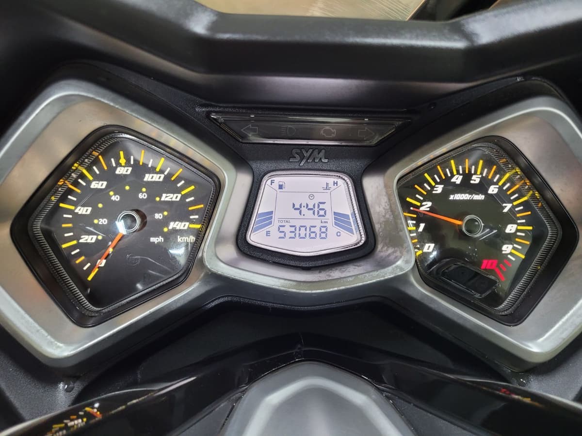SYM 크루심 125 ABS 10
