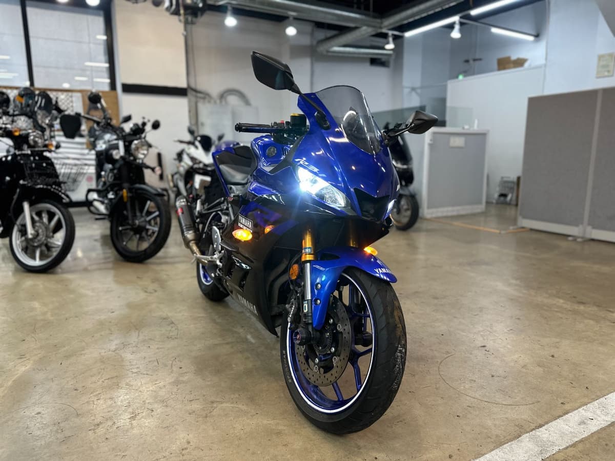 야마하 YZF R3 4