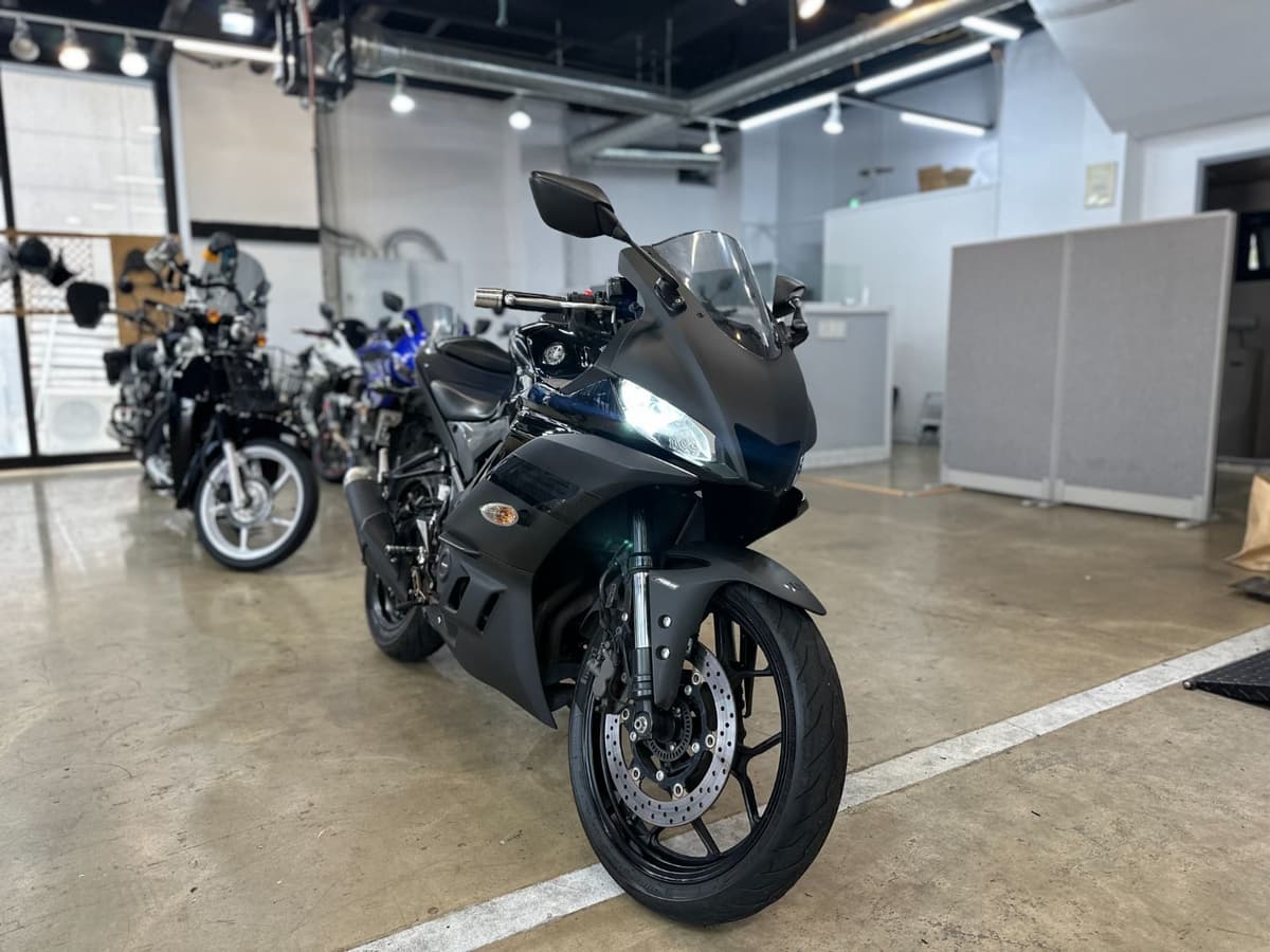 야마하 YZF R3 4